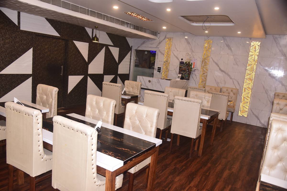 Wedding Banquet at Hotel Nalanda Regency